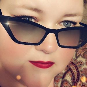 Meet your Posher, Diana